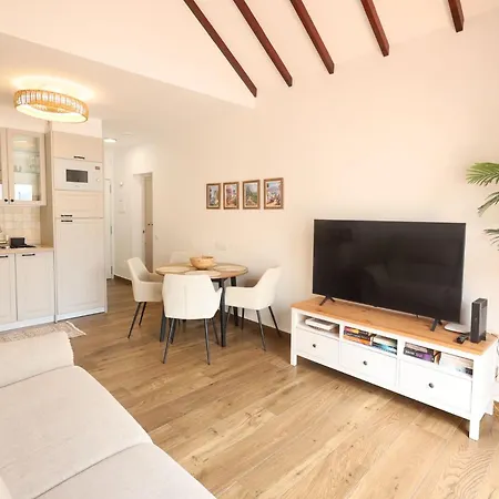 Sebastian Costa Adeje